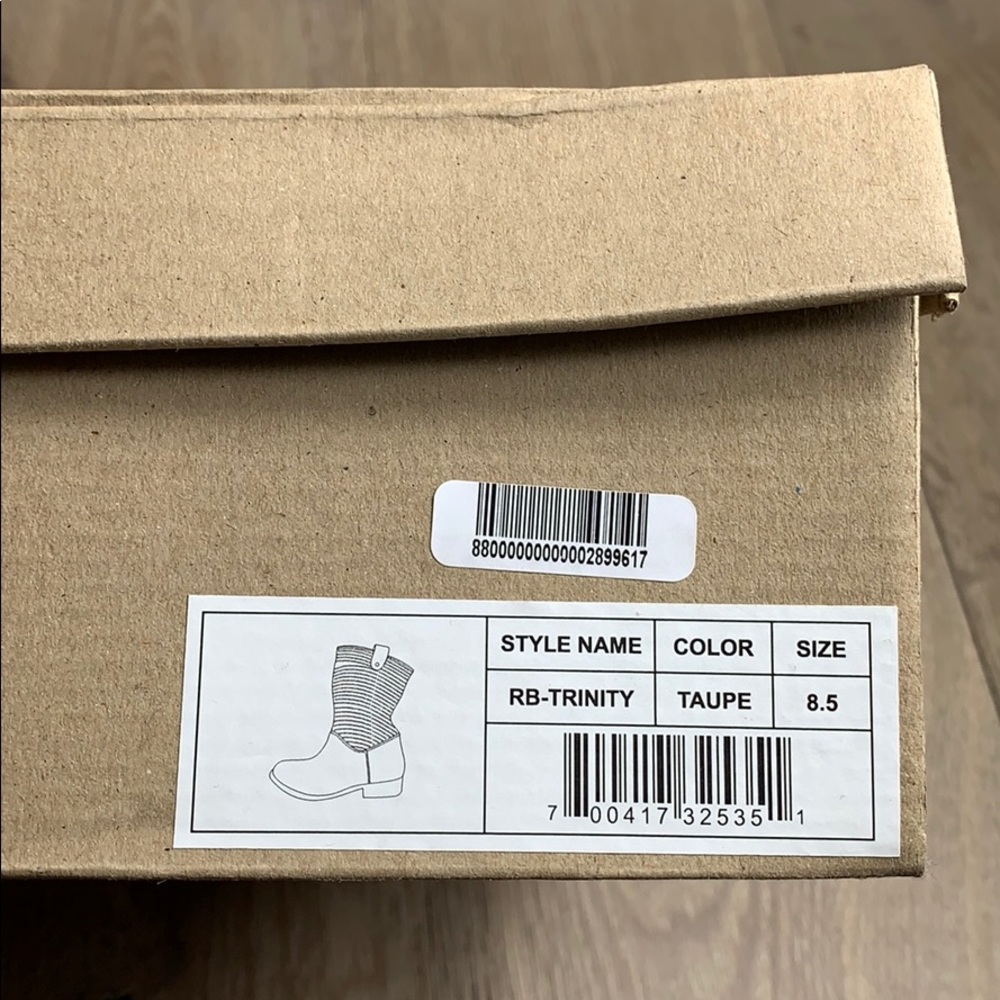 Rebels Boots - Picture 7 of 7